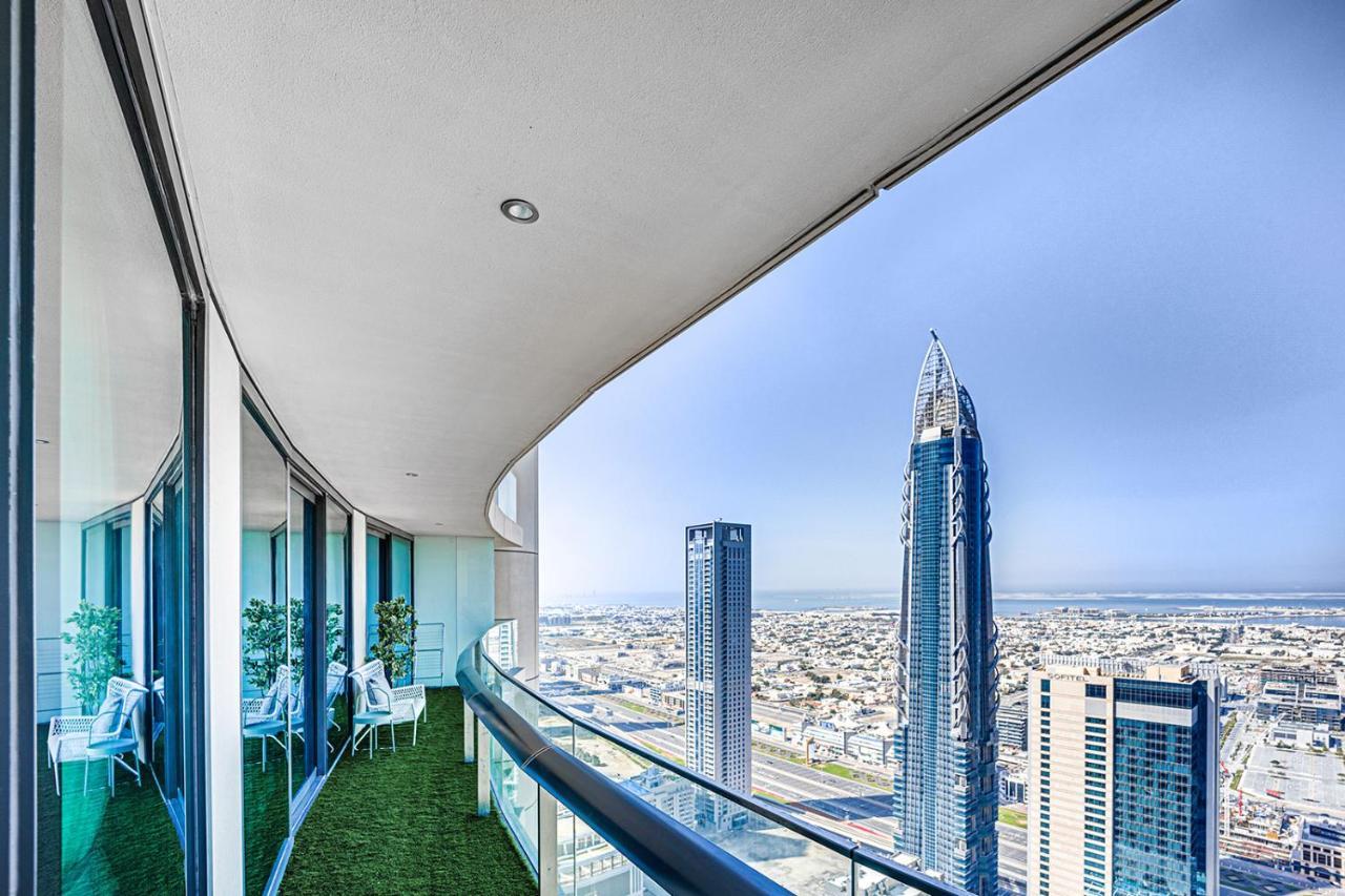 Burj Vista By Emaar, Downtown Dubai Apartment Exterior photo